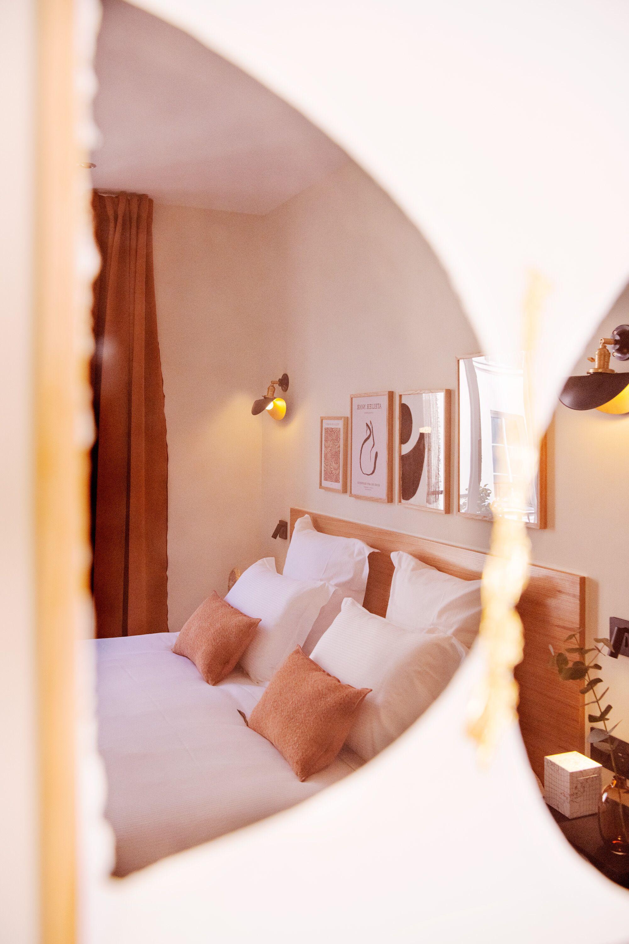 Tinah Paris, Aboukir *